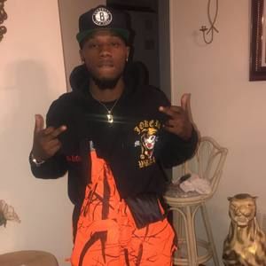 Meet your Posher, Buddy